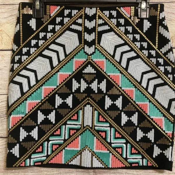 Express Sequin Mini Skirt Geometric Aztec Tribal Pattern Embellished Party Small - Image 4