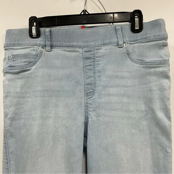 SPANX Light Wash Jeans XL tummy control pull-on pants - Image 13