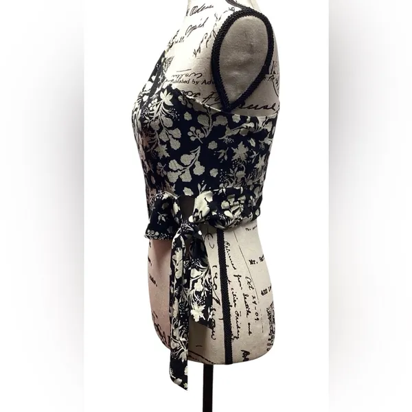 Free People Carmen One Shoulder Tie Waist Tropical Black And Ivory Floral Medium - Image 7