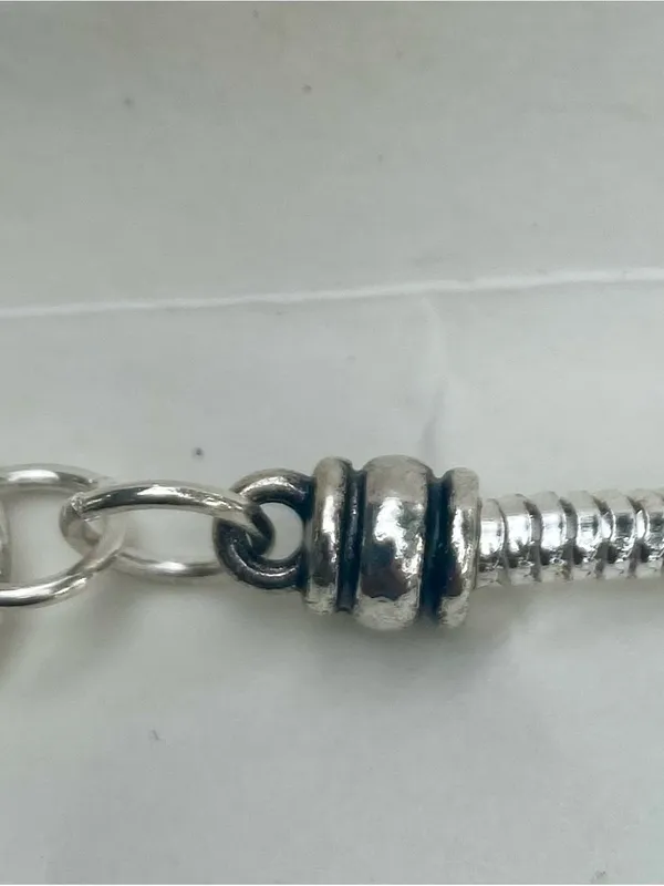 Be Charmed Olive Green Turtle Charm Bracelet - Image 5