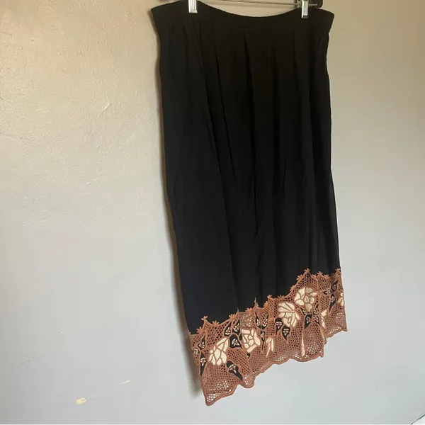Vintage Embroidered Floral Hem Elastic Waist Skirt Black Large - Image 5