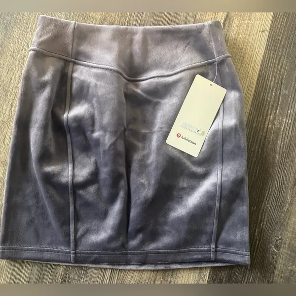 NWT Lululemon Scuba High Rise Mini Skirt Velvet Nightfall Size XL‎ - Image 3