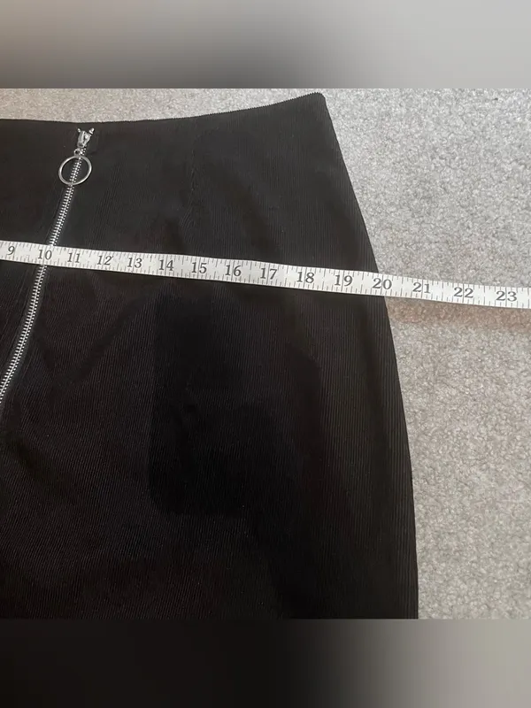 Black Ribbed Suede Mini Skirt with Silver Circle Zipper - Image 11