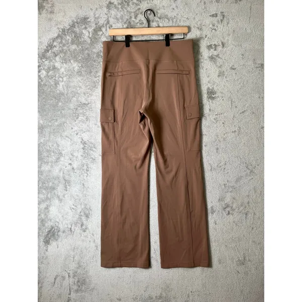 Athleta Delancey Straight Cargo Pant Large Taupe Pull‎ On Travel Work Pant - Image 3