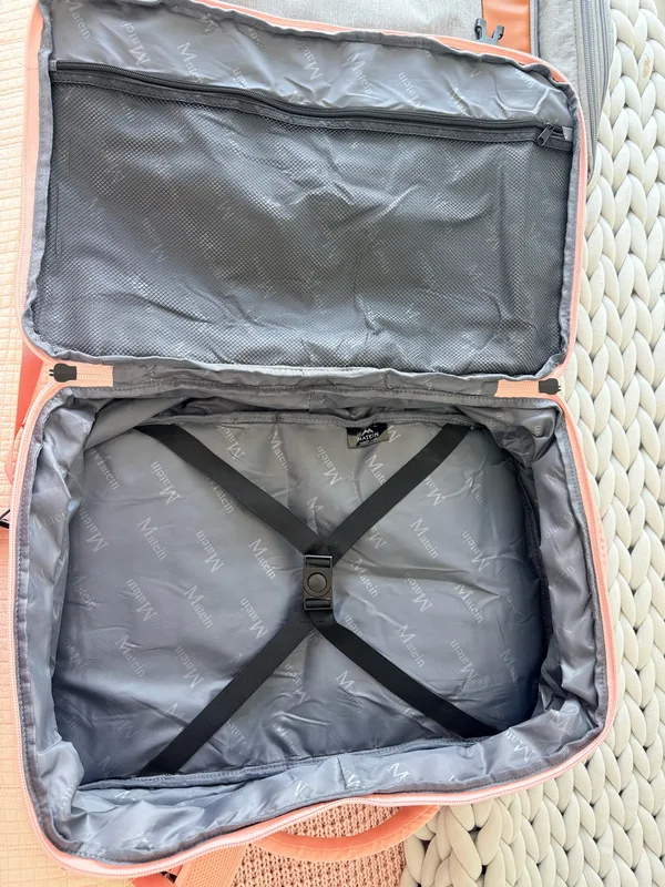 Pink carry on backpack - Image 2
