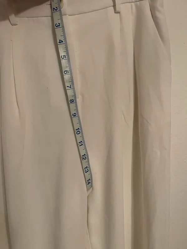 Wide -Leg White High Waisted Dress Pants . Size M - Image 8