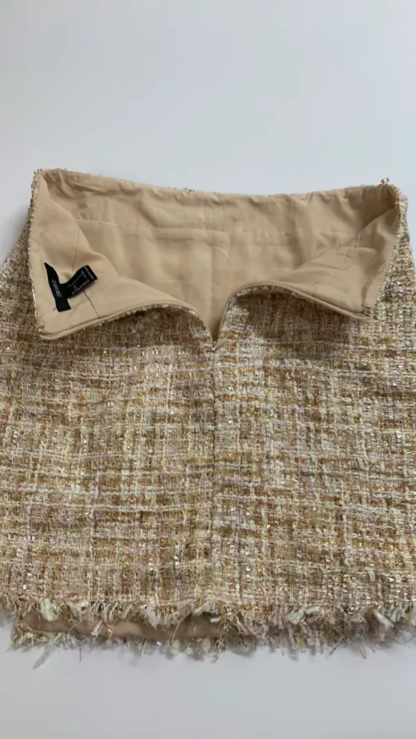 Forever 21 mini skirt size small - Image 5