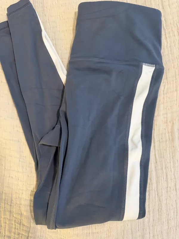 Athleta Women’s Leggings XS - Image 3