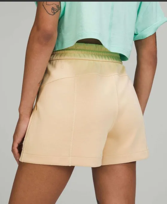 Lululemon Softstreme High-Rise Short 4" - Image 2