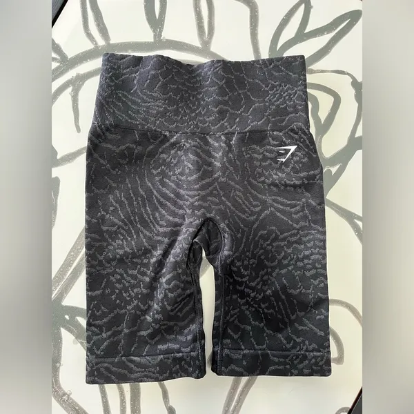 GYMSHARK Adapt Animal Compression Workout Shorts Women’s Sz Small Excellent Cond - Image 5