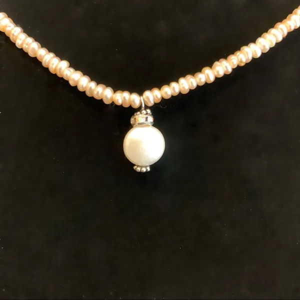 Sterling Silver NWOT & Faux Peach Pearl Necklace with Crystal Accent Pendant - Image 4
