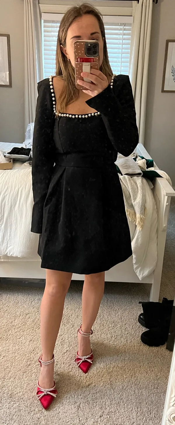 Black midi dress with white pearls - Image 2