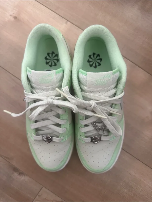 Nike Dunk Low SE Next Nature Sea Glass Women's Sz 8.5 - Image 2