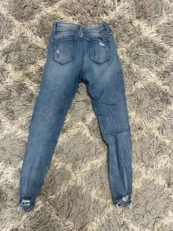 KanCan Ripped Jeans - Image 5