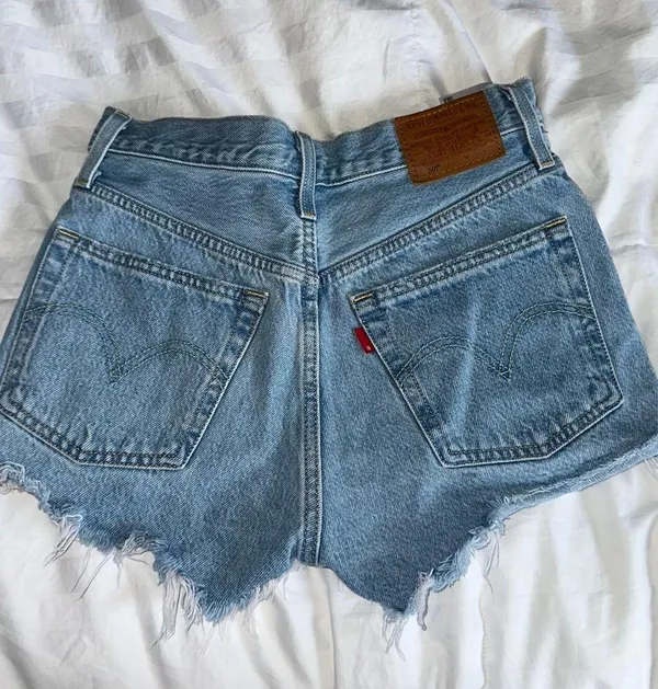 Levi’s 501 Shorts - Image 2