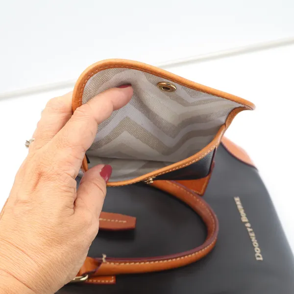 Dooney & Bourke Tote Bag Womens Large Pebble Leather Black Tan Classic Excellent - Image 11
