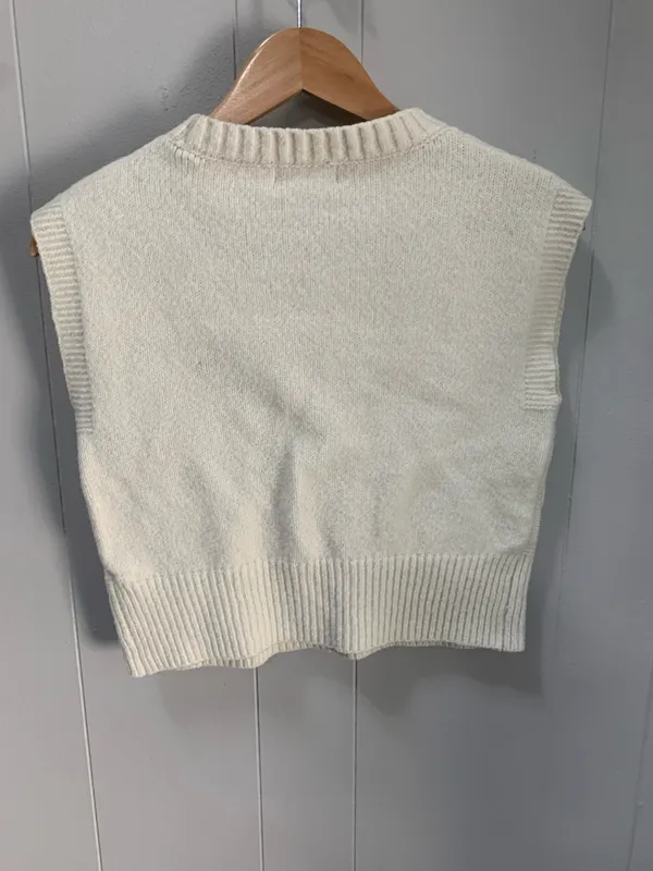 Sincerely Jules Ivory Cable Knit Sweater Vest Small Textured Cozy Cottagecore - Image 2