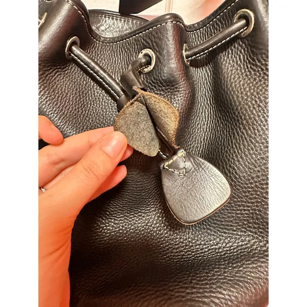 Vintage Dooney & Bourke Black Hobo Bag - Image 3