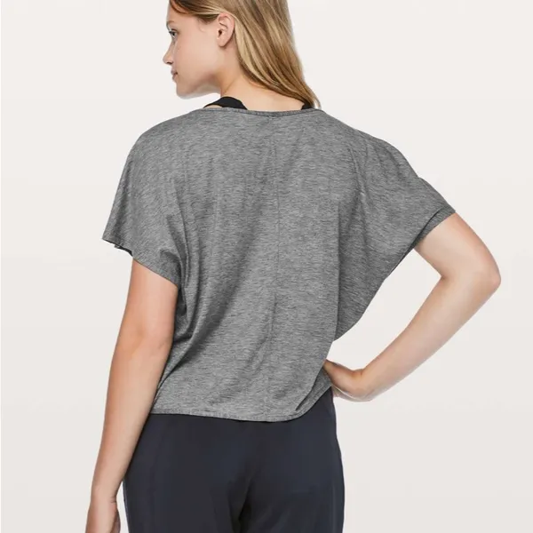 Lululemon Cruise The Circuits Short Sleeve Heathered Black Size 6 - Image 2