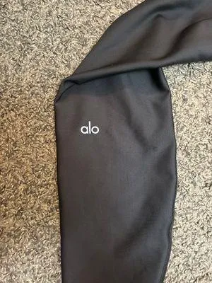 Alo Leggings - Image 2