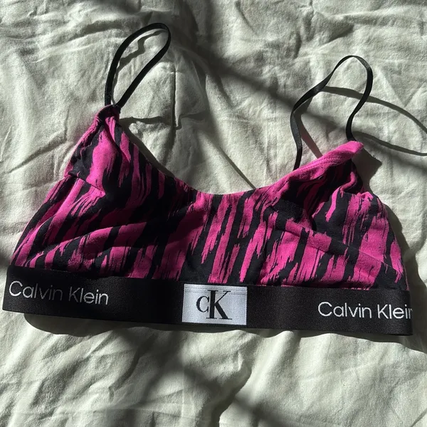CALVIN KLEIN women's 1996 Unlined Bralette, Palace Pink Tiger Print, Size M - Image 2