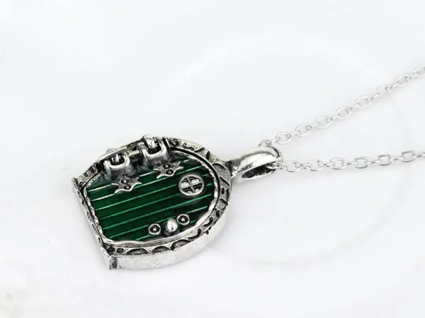 Silver Hobbit Hole, Lord of The Rings Pendant Locket Necklace - Green Door - Image 5