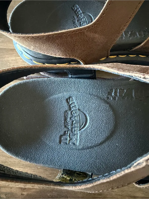Birkenstock Dr. Martens NEW Women’s Gladiator SoftWair Nartilla Sandal Size 9 #267021 - Image 10