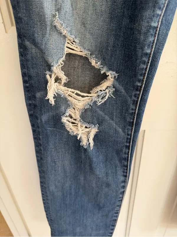 American Eagle Super Stretch X Distressed Skinny Jeans Size 12 Long - Image 3