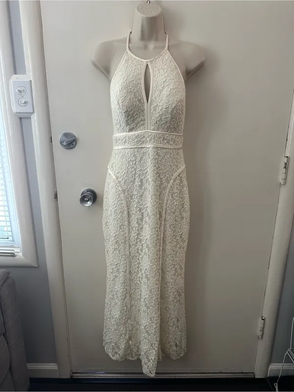Xscape White Lace Halter Maxi Dress - Image 2