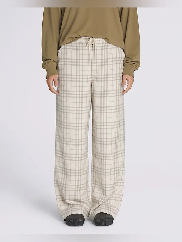 VANS Cyrus Plaid Womens Pants, Size xs *NWT* - Image 2