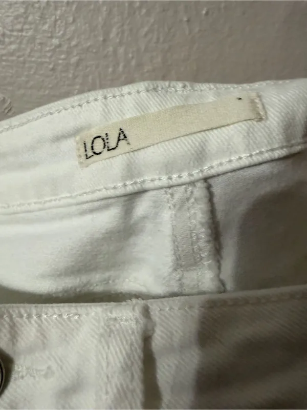 Lola Made with love White High-Rise Straight Jeans size 6 - Image 4