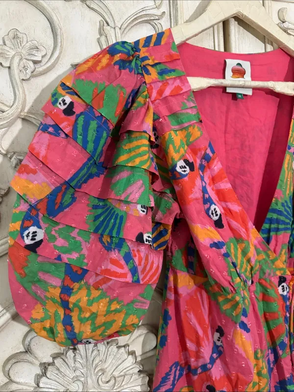 FARM Rio Coral Mixed Graphic Macaws Puff Sleeve Ruffle Hem Midi Wrap Dress XS - Image 7
