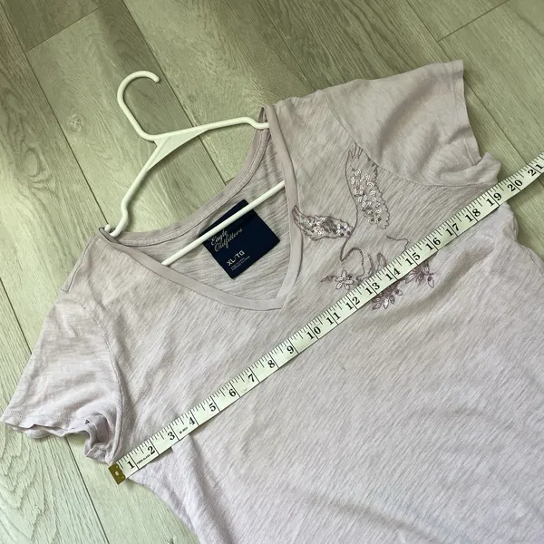 American Eagle Tshirt vneck sequin embroidered short sleeve womens Purple xlarge - Image 3