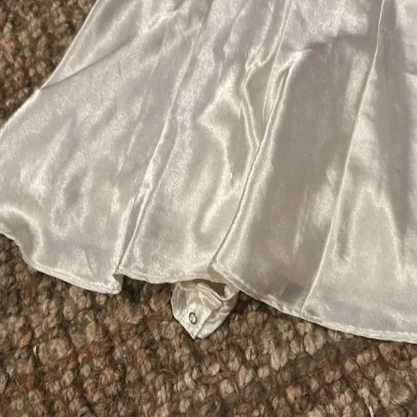 Non Signe Vintage Elegant Cream Satin Jumper Size Medium - Image 5