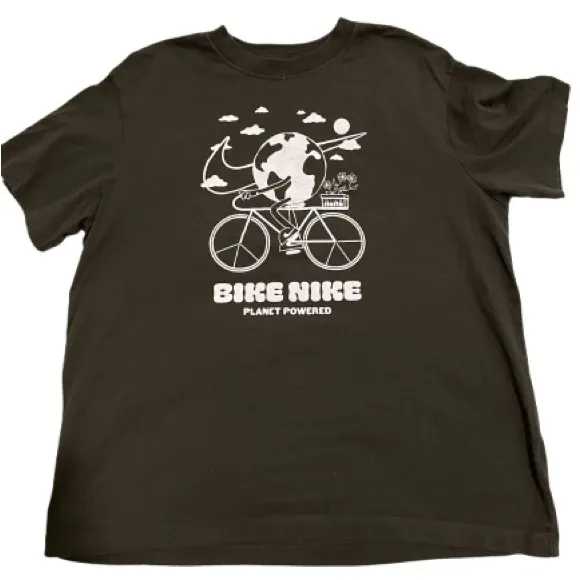 Nike Bike Nike Women’s Earth Day T Shirt White Graphic Boyfriend Tee Sz M - Image 3