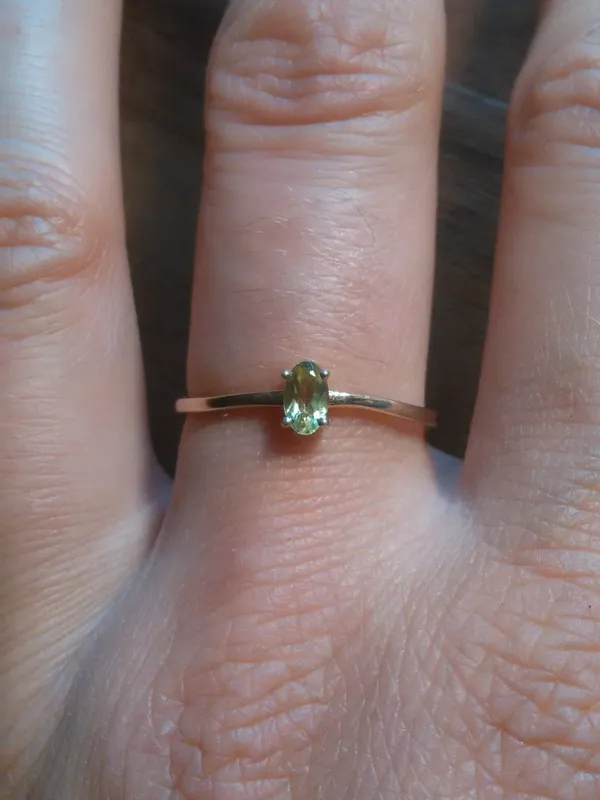 Peridot Oval Solitaire 14K Yellow Gold Over Sterling Silver Ring (Size 9) - Image 12