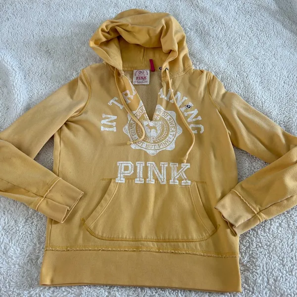 VTG Y2K Victoria's Secret PINK Hoodie Yellow V-Neck Graphic Print College Preppy - Image 2
