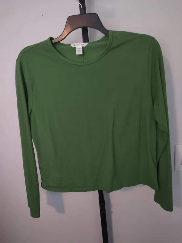 Athleta Long Sleeve Crewneck Top in Leaf Green - Image 2
