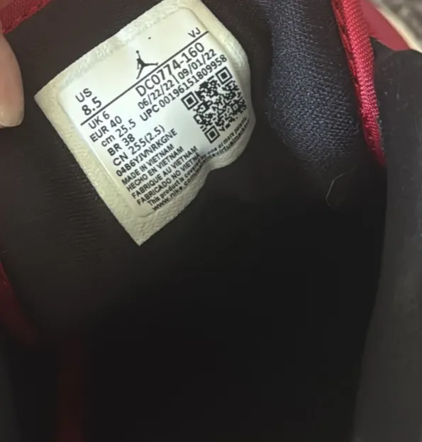 Nike Jordan 1 Low - Image 5