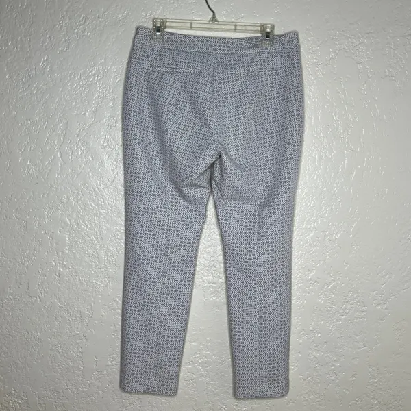 Adrianna Papell Women's Kate Ankle Slim Leg Pants Gray White‎ Geometric Sz 8 - Image 2