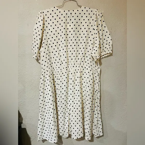 A New Day Black and White Puff Sleeve Mini Wrap Dress 2X - Image 13