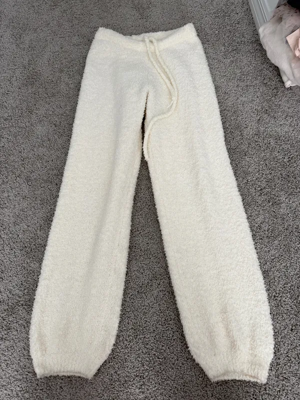 Skims fluffy joggers  - Image 5