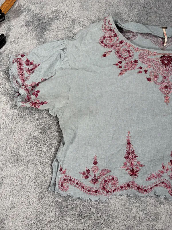 Free people Light Blue Embroidered Boho Top - Floral Accent large - Image 2