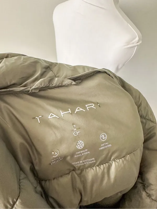 Tahari Olive Green Puffer Coat - Image 8