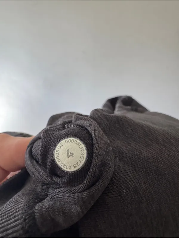 Lululemon‎ Ebb to Street Long Sleeve Shirt Size 4 - Image 7