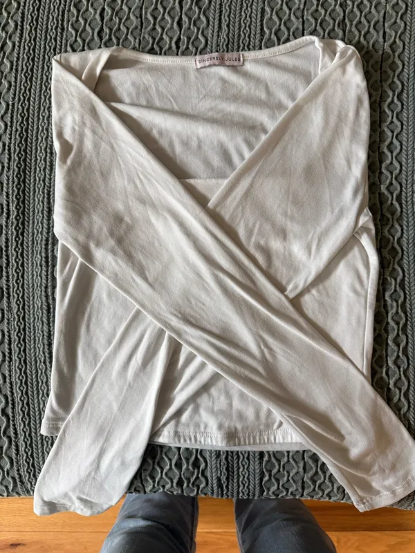Sincerely, drawers crop top - Image 3