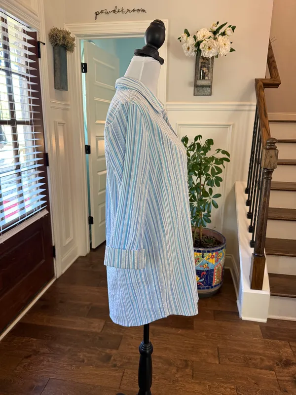 Southern Tide NWT Seersucker Blue and White Striped Tunic Shirt,Dress or Coverup - Image 3