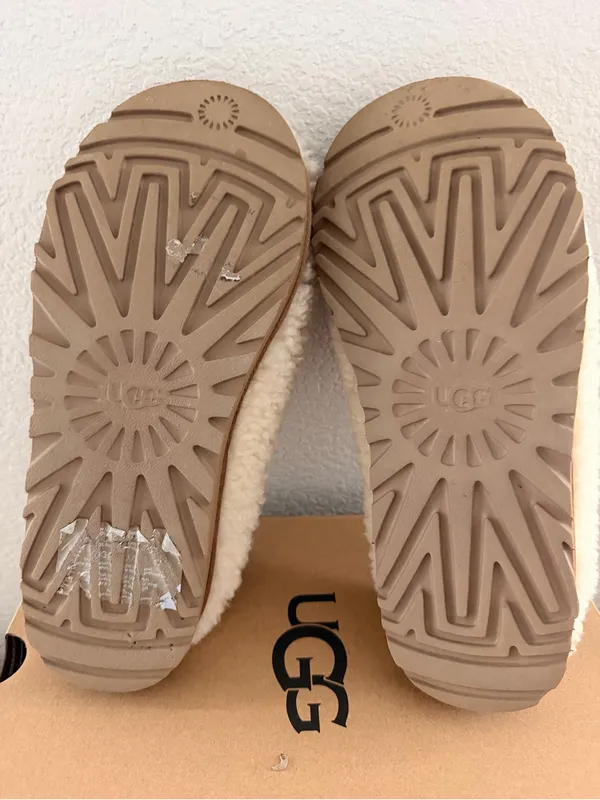 UGG Tasman Maxi Curly Slippers – Women’s Size 8 - Image 6