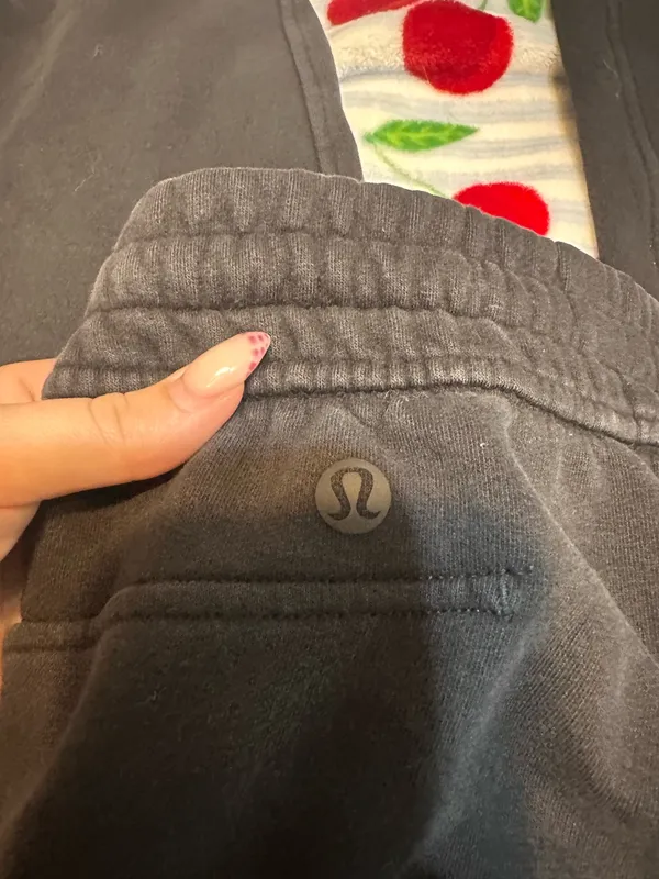 Lululemon Softstreme Pants - Image 4