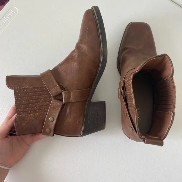Sonoma women’s‎ whiskey cognac ankle boots — size 8.5 - Image 4